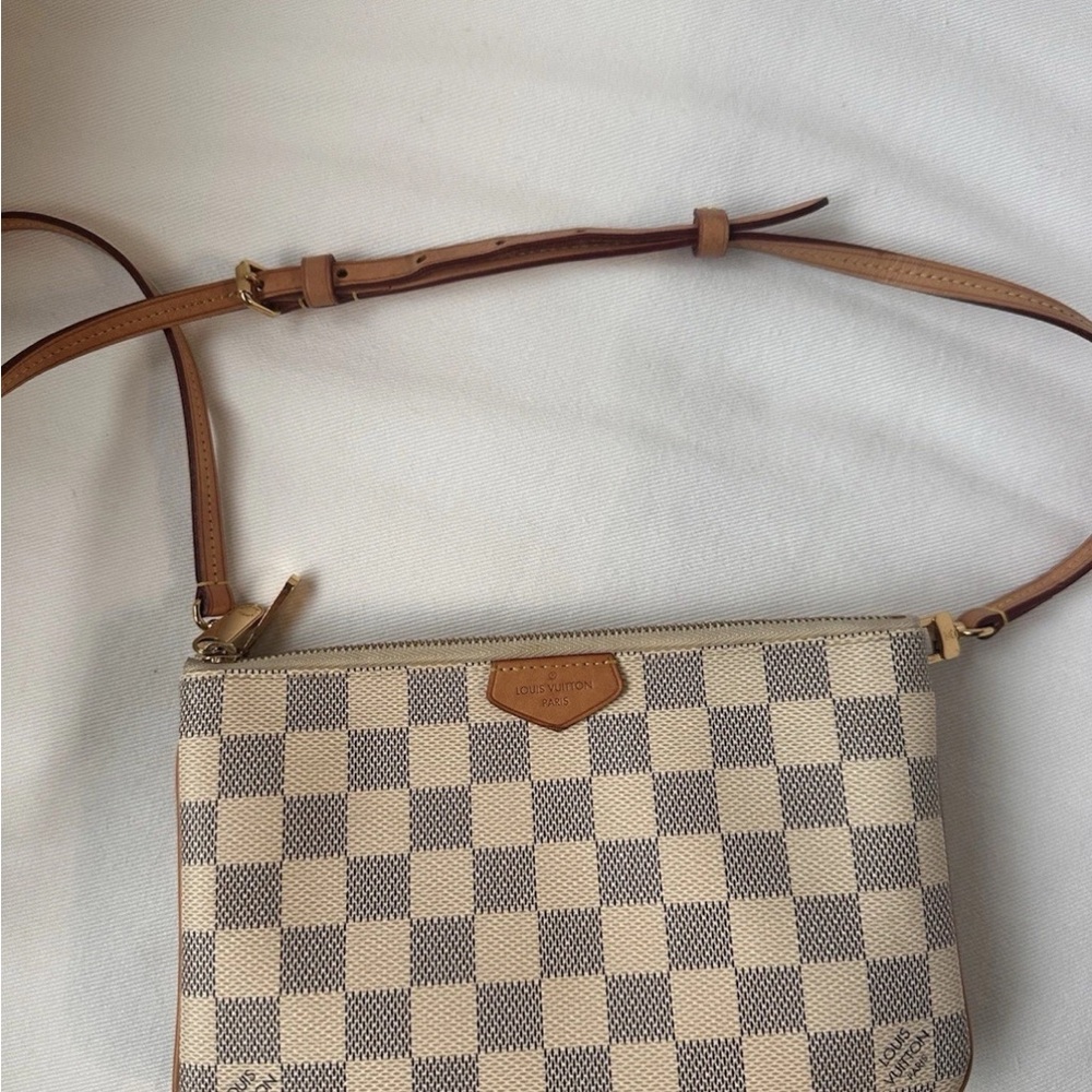Louis Vuitton Beige Damier Azur Crossbody with Tan Leather Strap